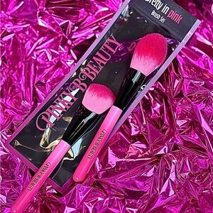 Pinky B Beauty “Pretty in Pink Brush Set” Brand New in Sealed Package! MSRP $30.